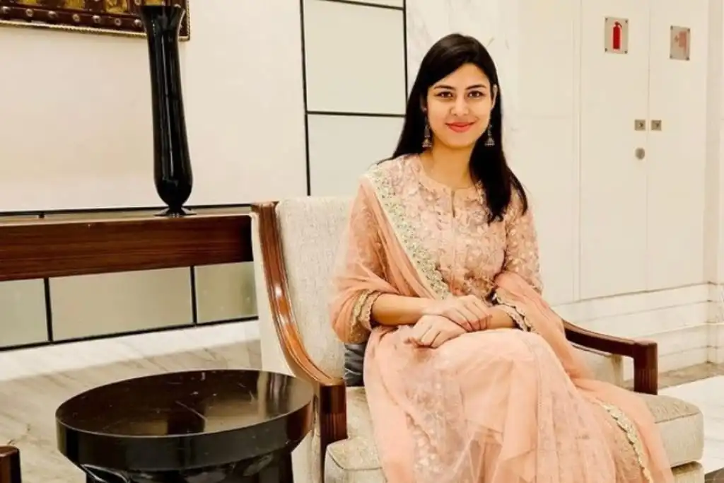 UPSC Topper IAS Ananya Singh | image-instagram